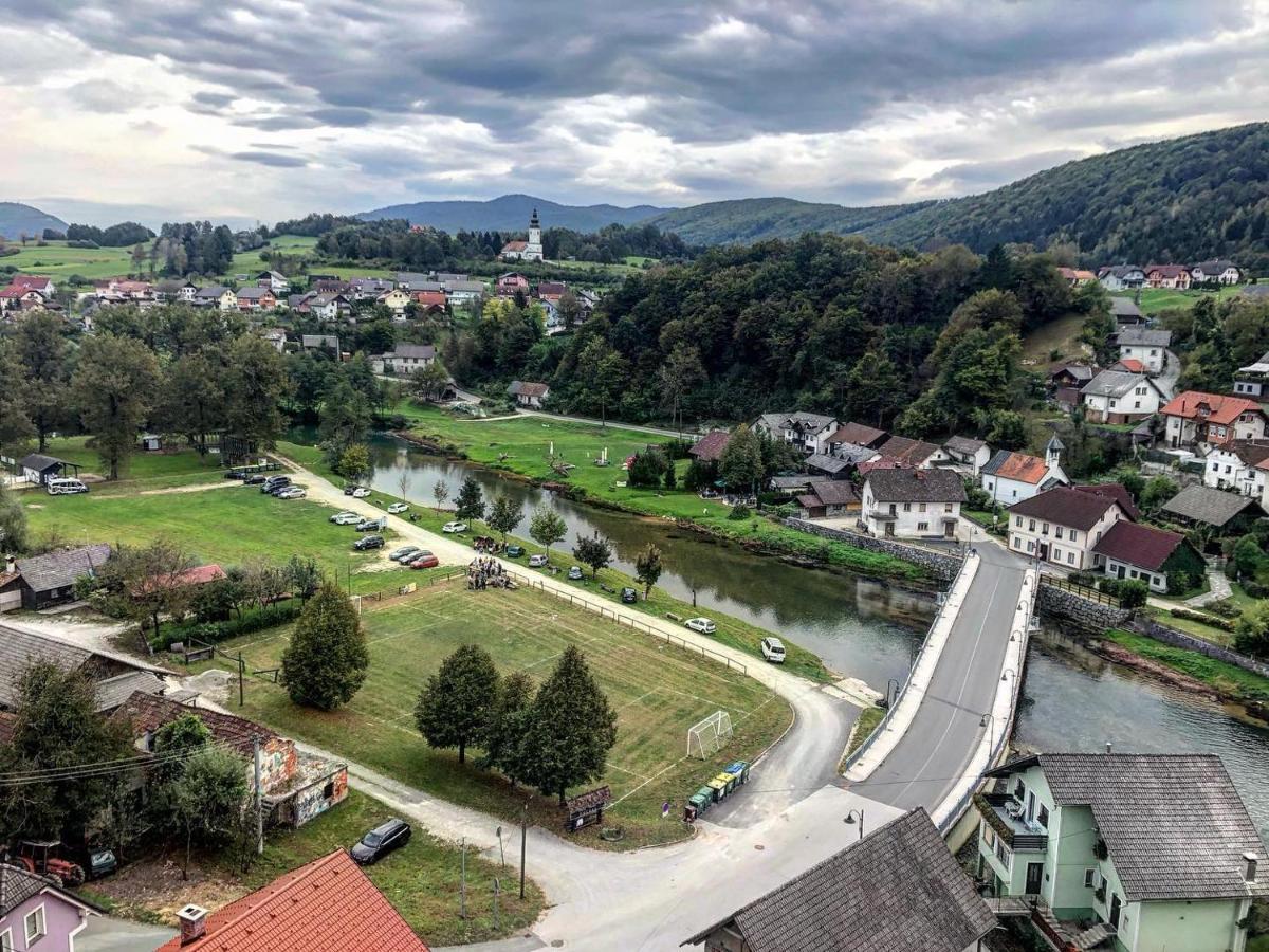 Gostisce Koren Hotel Zuzemberk Bagian luar foto